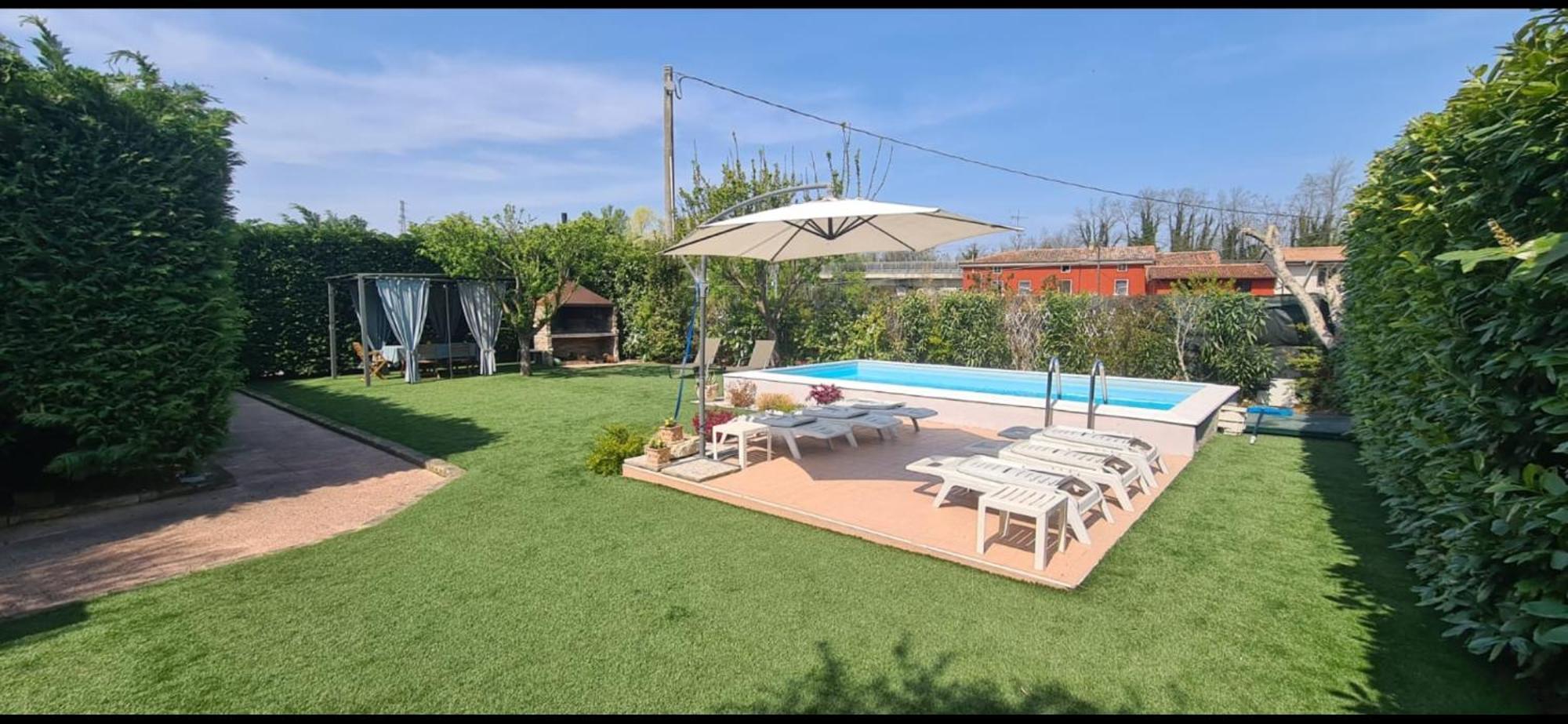 Hotel DesenzanoLoft Garda Family House Desenzano del Garda Exterior foto