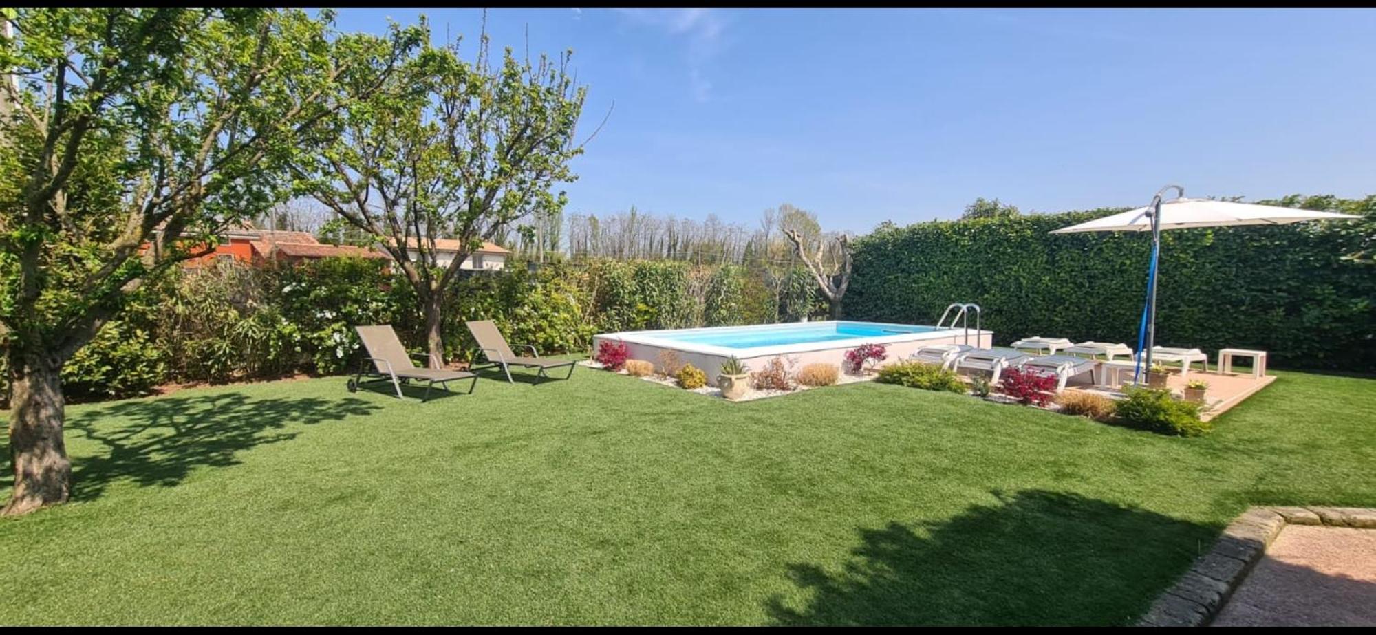 Hotel DesenzanoLoft Garda Family House Desenzano del Garda Exterior foto